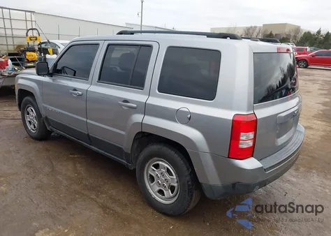 2016 Jeep Patriot Sport z USA, uszkodzony, nr VIN 1C4NJPBA3GD735737